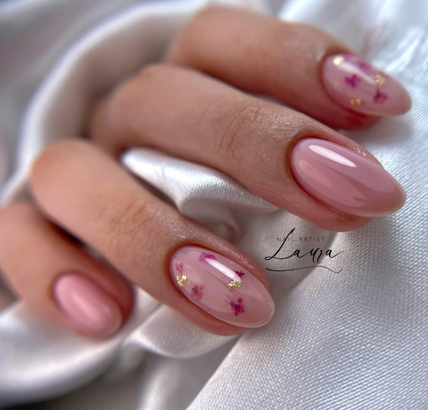 Rubber Base & Build Gel Polish - Natural Pink #1 (Translucent)