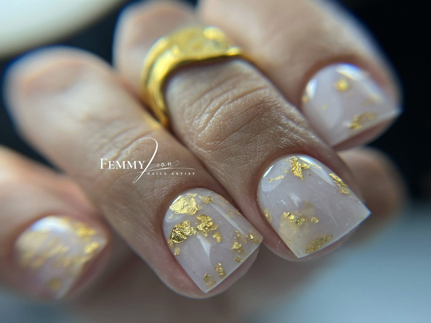 Acrylic System - White Opal 18k