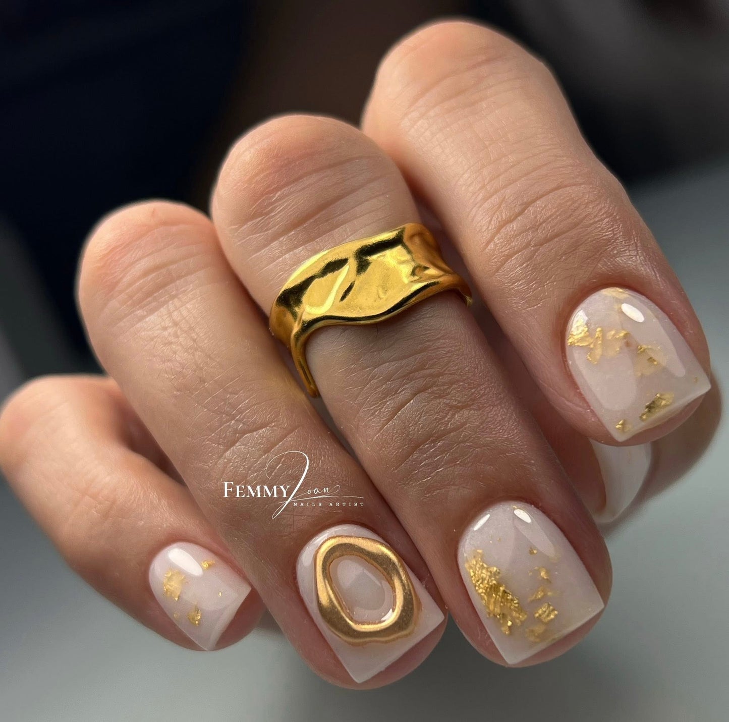 Acrylic System - White Opal 18k