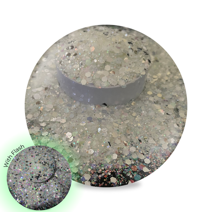Nail Glitter - Glow In The Dark White #G11